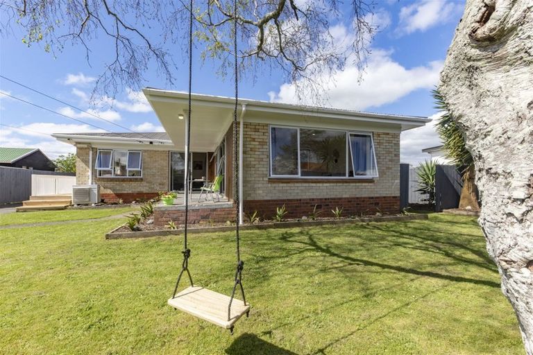 Photo of property in 1/48 Rollerson Street, Papakura, 2110