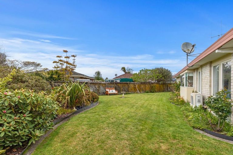 Photo of property in 18 Jasmine Place, Mount Maunganui, 3116