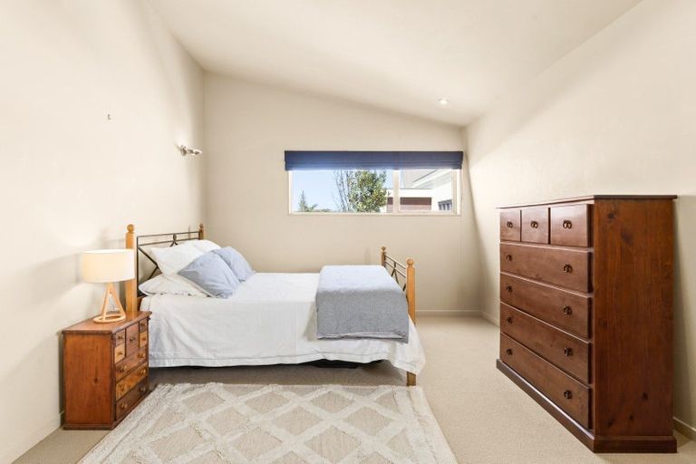 Photo of property in 7 Nott Street, Westshore, Napier, 4110