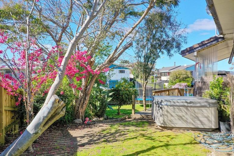 Photo of property in 64 Fishermans Drive, Coastlands, Whakatane, 3120