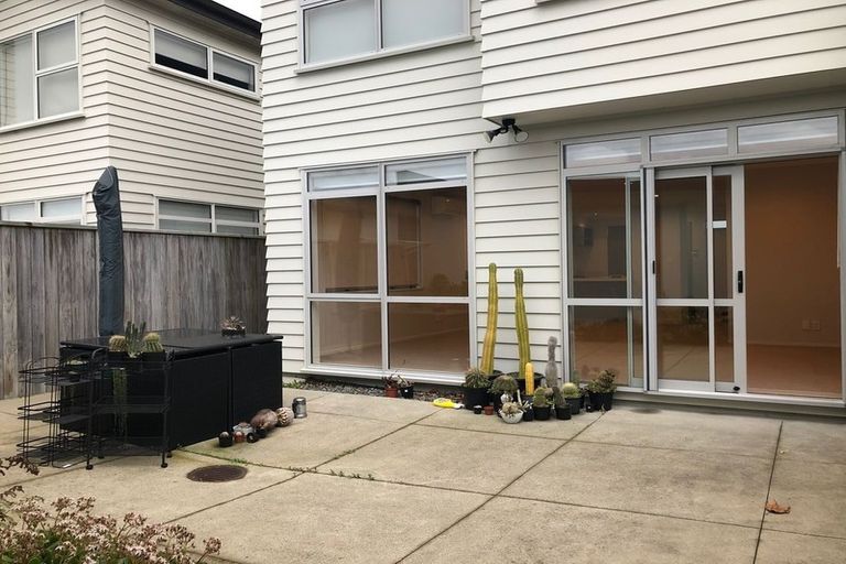 Photo of property in 96 Flat Bush School Road, Flat Bush, Auckland, 2019