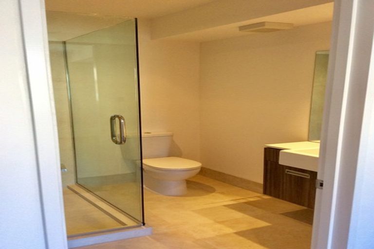 Photo of property in 2/30 Armagh Street, Christchurch Central, Christchurch, 8013