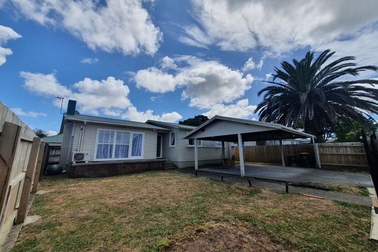 Photo of property in 21 President Avenue, Papakura, 2110