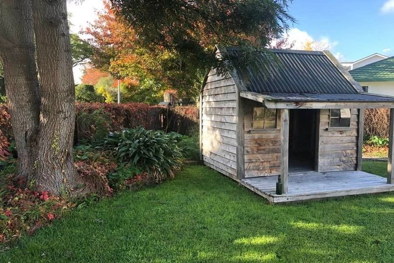 Photo of property in 14 Simla Avenue, Havelock North, 4130