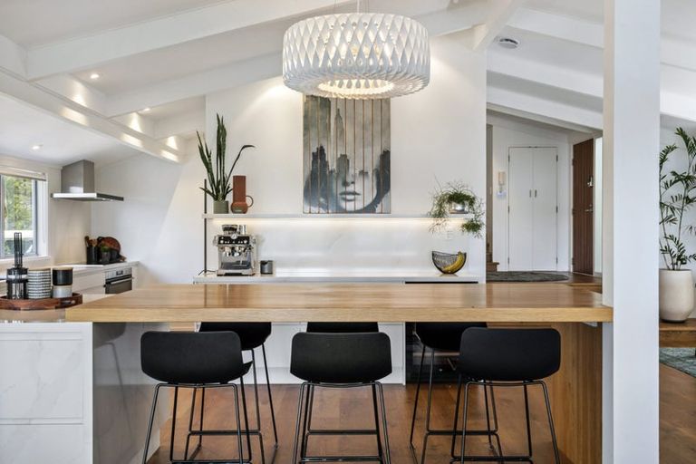 Photo of property in 2 Manurere Avenue, Takapuna, Auckland, 0622