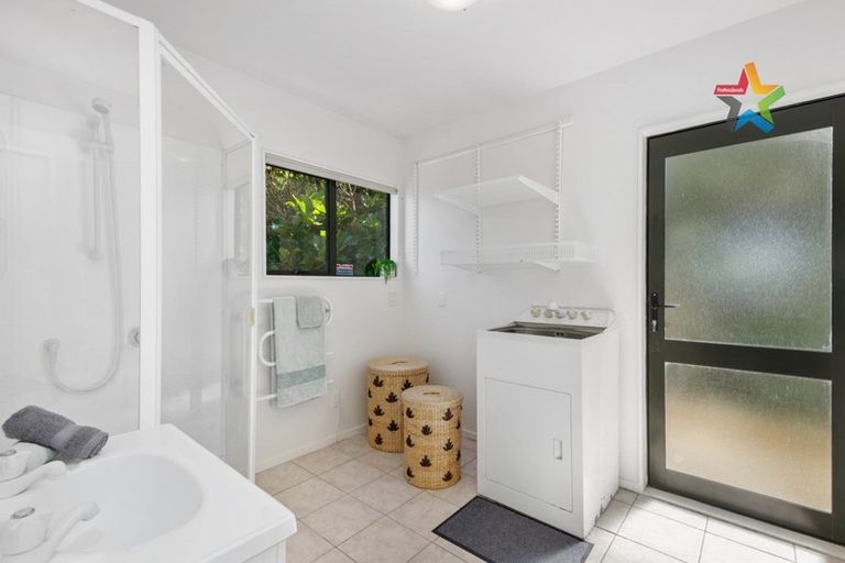 Photo of property in 49a Maungaraki Road, Korokoro, Lower Hutt, 5012