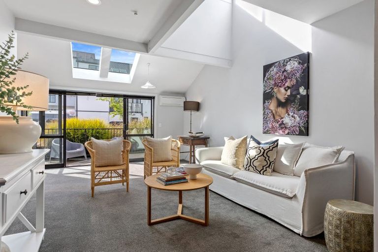 Photo of property in 7/140 Office Road, Merivale, Christchurch, 8014