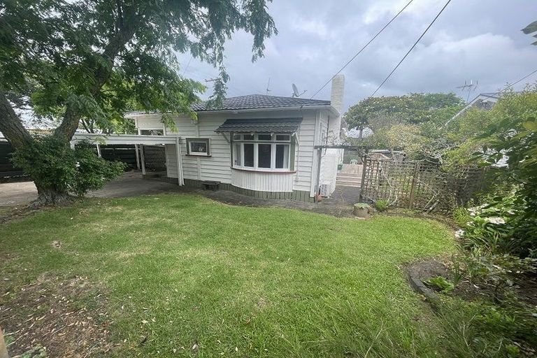 Photo of property in 1 North Avenue, Narrow Neck, Auckland, 0624
