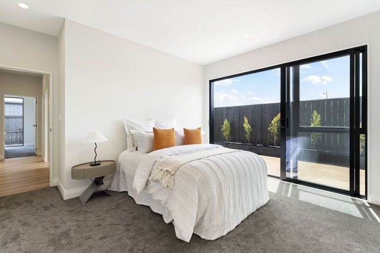 Photo of property in 51 Emerald Avenue, Rosehill, Papakura, 2113