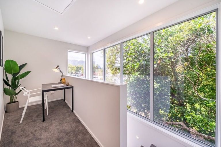 Photo of property in 1a Nikau Grove, Woburn, Lower Hutt, 5010