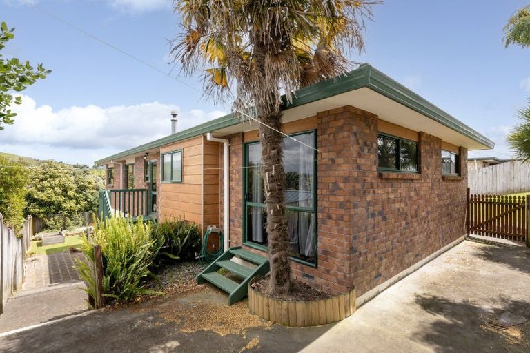 Photo of property in 17 Vanderbilt Place, Welcome Bay, Tauranga, 3112
