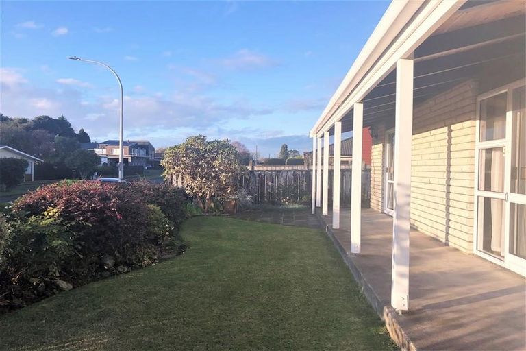 Photo of property in 1/13 Wesley Avenue, Frankleigh Park, New Plymouth, 4310