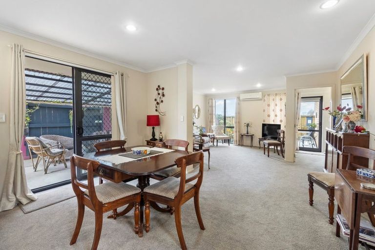 Photo of property in 16 Archer Court, Hamilton East, Hamilton, 3216