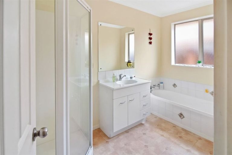 Photo of property in 36 Tuirangi Street, Flagstaff, Hamilton, 3210