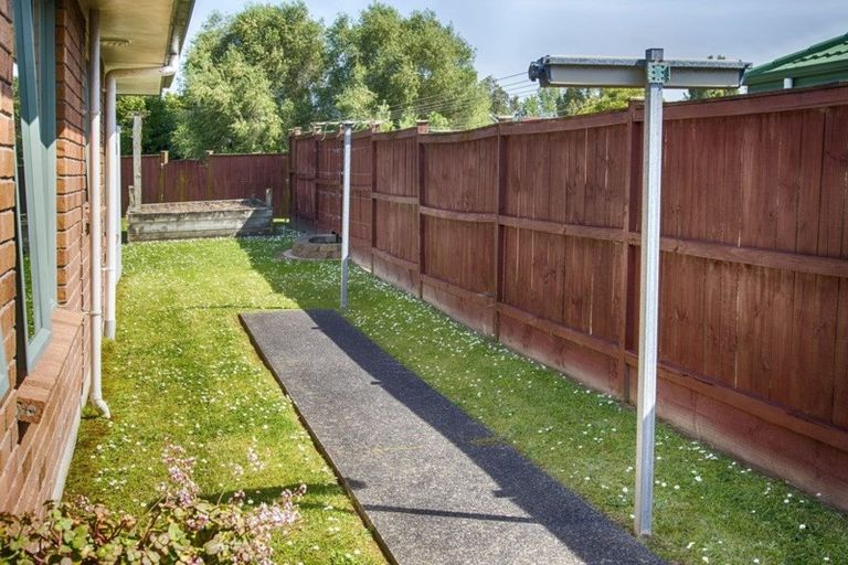 Photo of property in 50 Blackwood Drive, Wattle Downs, Auckland, 2103