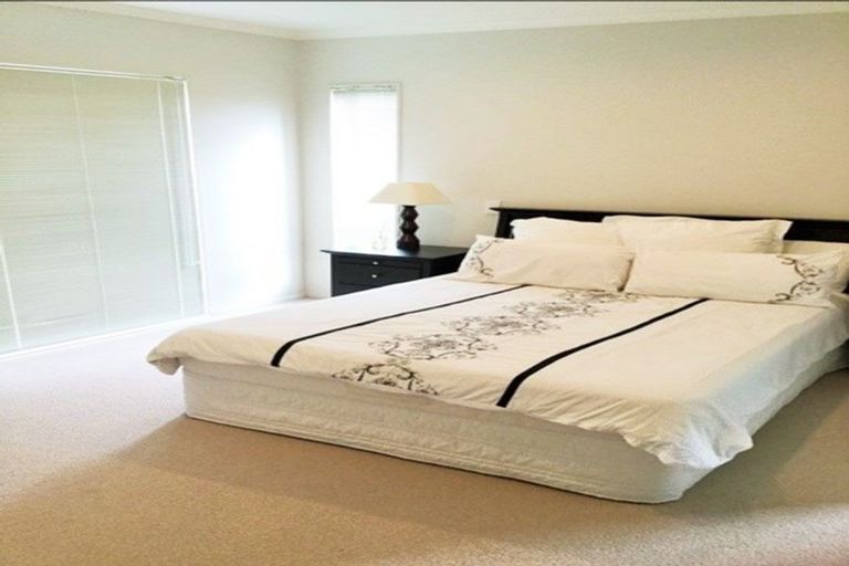 Photo of property in 69 Costa Viva Crescent, Karaka, Papakura, 2113