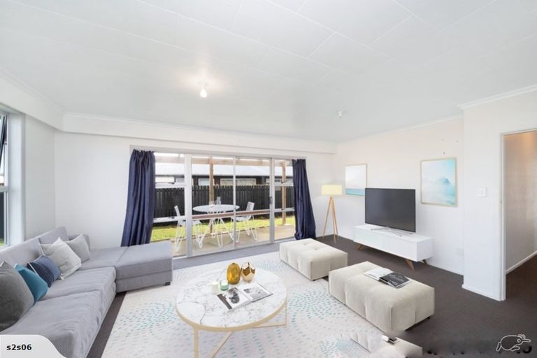 Photo of property in 10 Naumai Place, Spotswood, New Plymouth, 4310