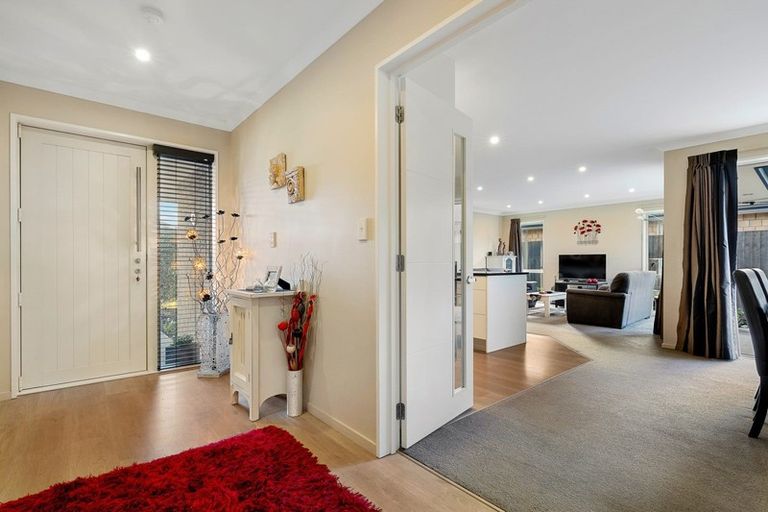 Photo of property in 12 Harakeke Way, Rangiora, 7400