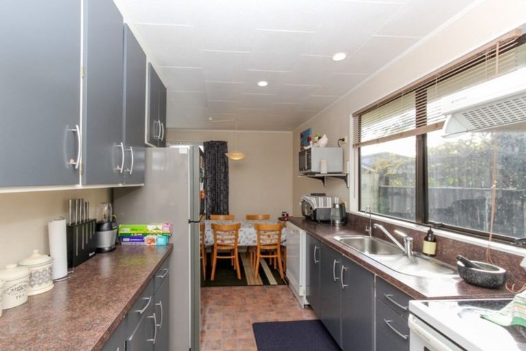 Photo of property in 42 Glamis Avenue, Bell Block, New Plymouth, 4312