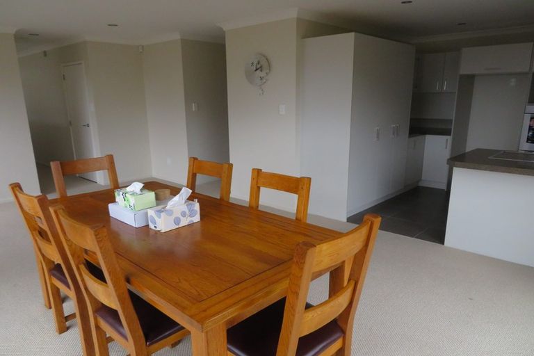 Photo of property in 26 Galbraith Greens, Silverdale, 0932