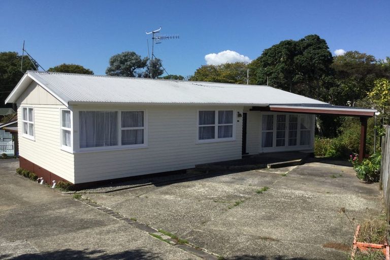 Photo of property in 2/25 Nutsey Avenue, Northcote, Auckland, 0627