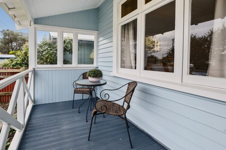 Photo of property in 43 Lyn Street, Lynmouth, New Plymouth, 4310