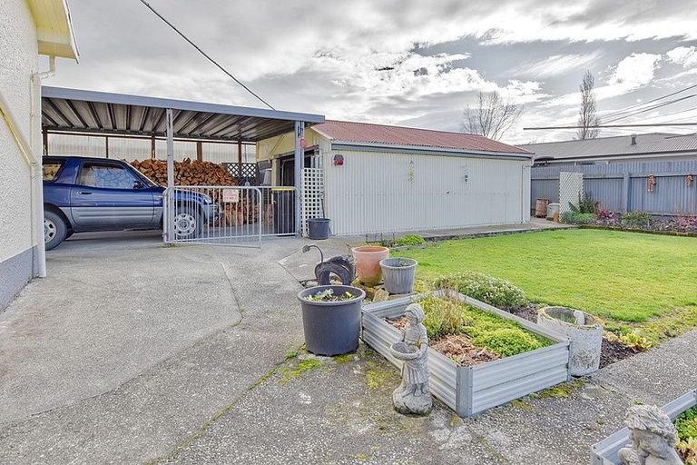 Photo of property in 17 Charlton Road, Gore, 9710