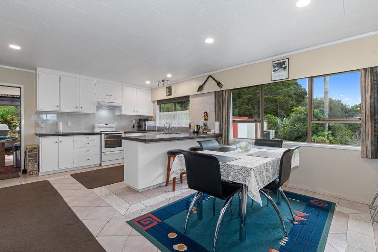 Photo of property in 38 Puketotara Road, Glenbervie, Whangarei, 0173