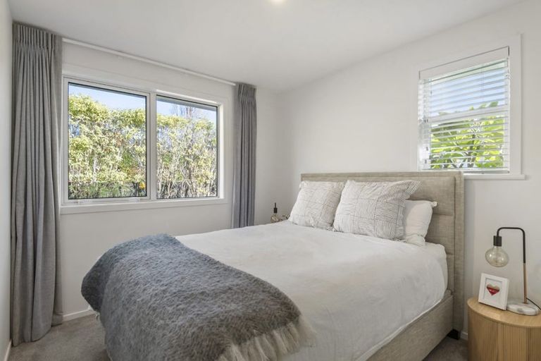 Photo of property in 38 Lancaster Road, Beach Haven, Auckland, 0626