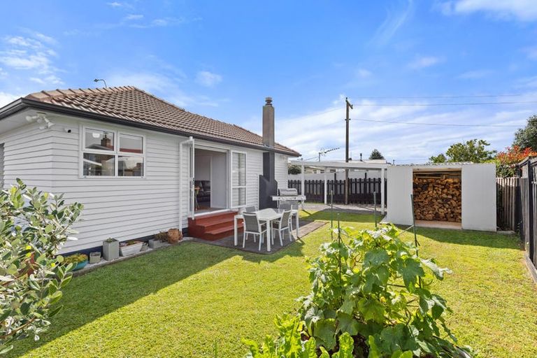 Photo of property in 27 Young Street, Morrinsville, 3300