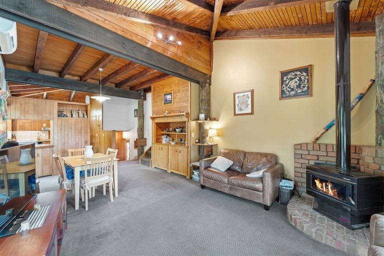 Photo of property in 58 D'oyly Drive, Stanmore Bay, Whangaparaoa, 0932