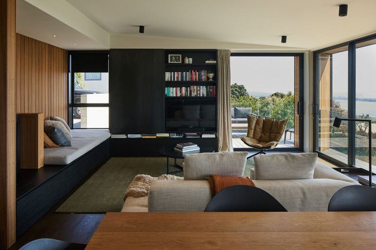 Photo of property in 149a Major Hornbrook Road, Mount Pleasant, Christchurch, 8081