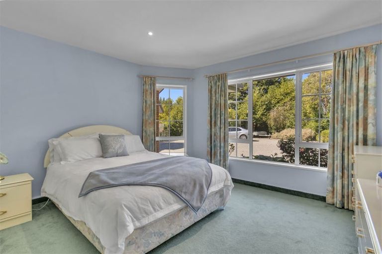 Photo of property in 45a Grassmere Street, Papanui, Christchurch, 8052
