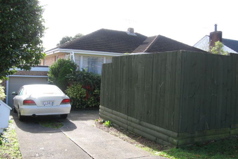 Photo of property in 672 Pakuranga Road, Howick, Auckland, 2010