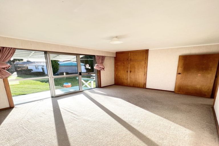 Photo of property in 9 Cheyenne Street, Sockburn, Christchurch, 8042