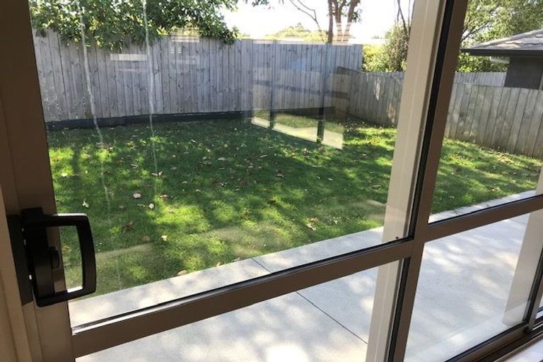 Photo of property in 10 Rooseville Mews, Pukekohe, 2120