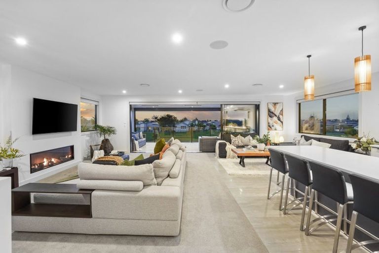 Photo of property in 23 Forstera Way, Papamoa Beach, Papamoa, 3118