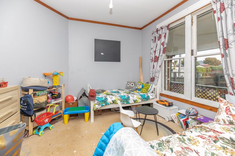 Photo of property in 8 Gilby Street, Linwood, Christchurch, 8011