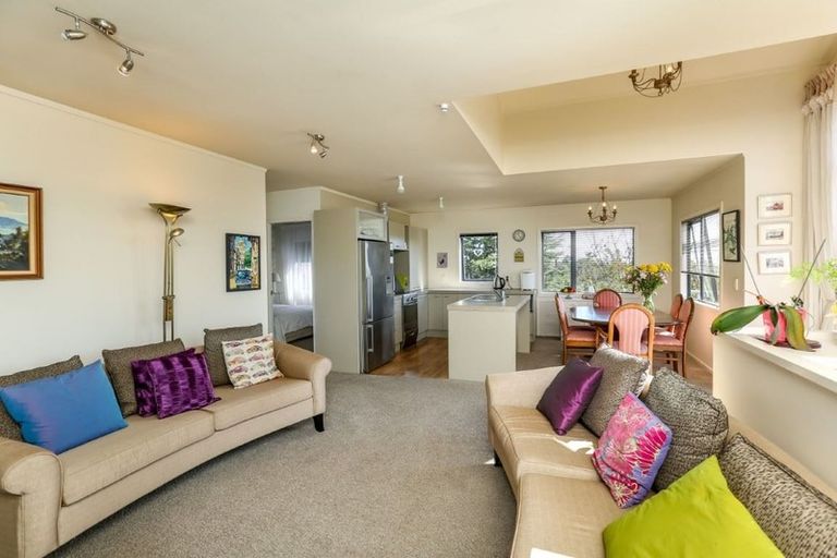 Photo of property in 134b Heta Road, Highlands Park, New Plymouth, 4312