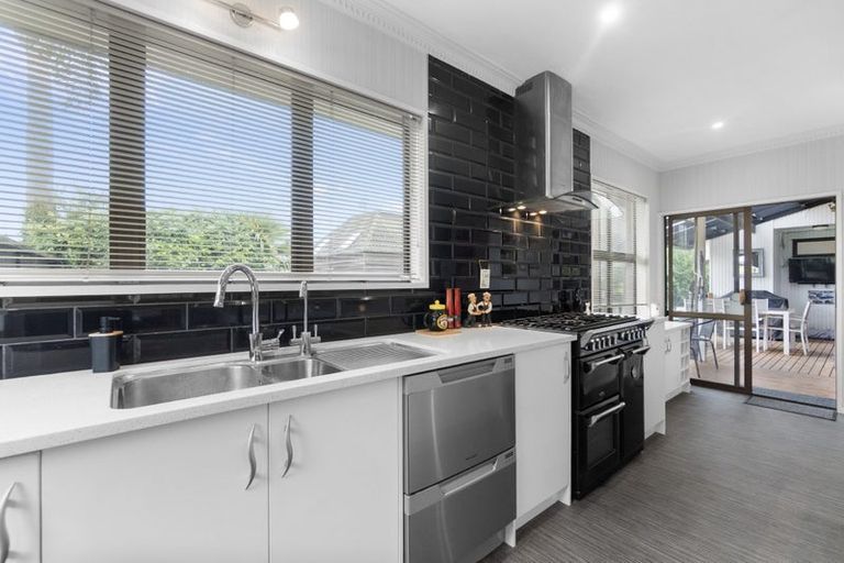 Photo of property in 11 Tiffiney Place, Chartwell, Hamilton, 3210