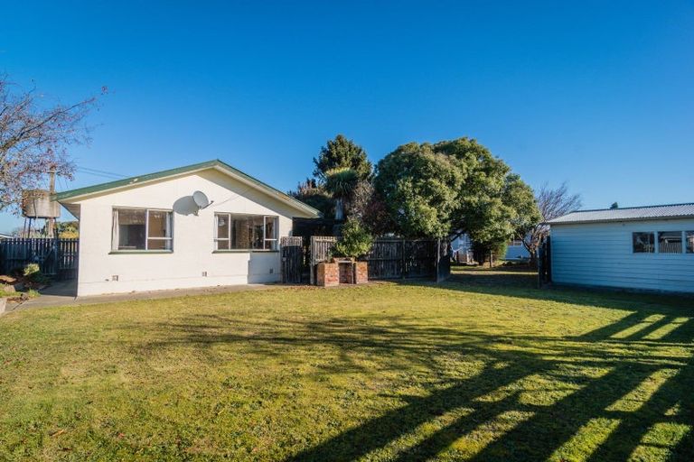 Photo of property in 26 Queen Street, Pareora, 7912