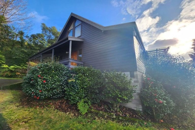 Photo of property in 207 Kawaha Point Road, Kawaha Point, Rotorua, 3010