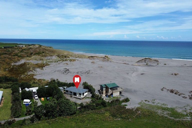 Photo of property in 204f Tai Road, Opunake, 4681