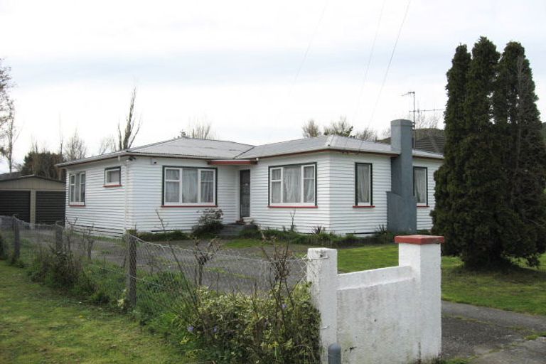 Photo of property in 6 Bythell Street, Wainuiomata, Lower Hutt, 5014