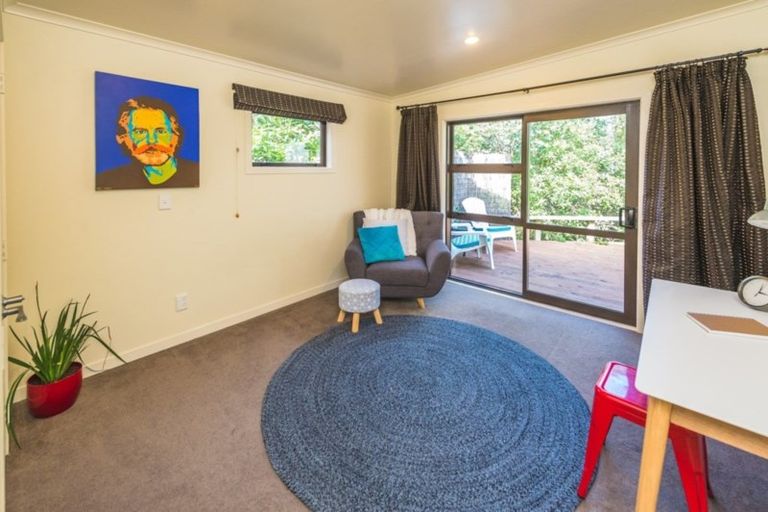 Photo of property in 16 Dickson Crescent, Saint Johns Hill, Whanganui, 4500