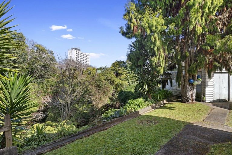 Photo of property in 22 Valley Terrace, Hamilton Central, Hamilton, 3204