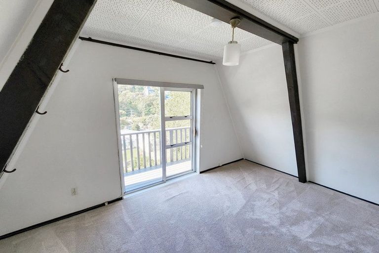 Photo of property in 3/45 Airlie Road, Plimmerton, Porirua, 5026