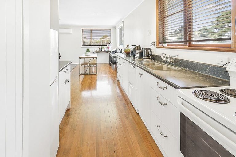 Photo of property in 12 Aspiring Crescent, Chartwell, Hamilton, 3210