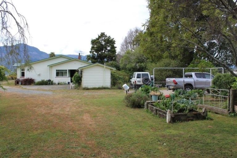 Photo of property in 188 Hamama Road, Takaka, 7183