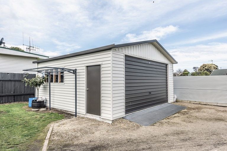 Photo of property in 8a Kings Avenue, Gonville, Whanganui, 4501